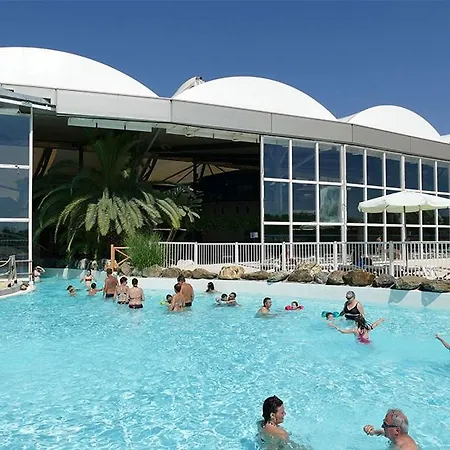 Le Domaine Nature 펜션 Saint-Germain-de-Lusignan